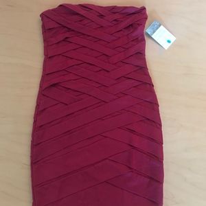 NEW Nikibiki red/burgandy strapless small dress